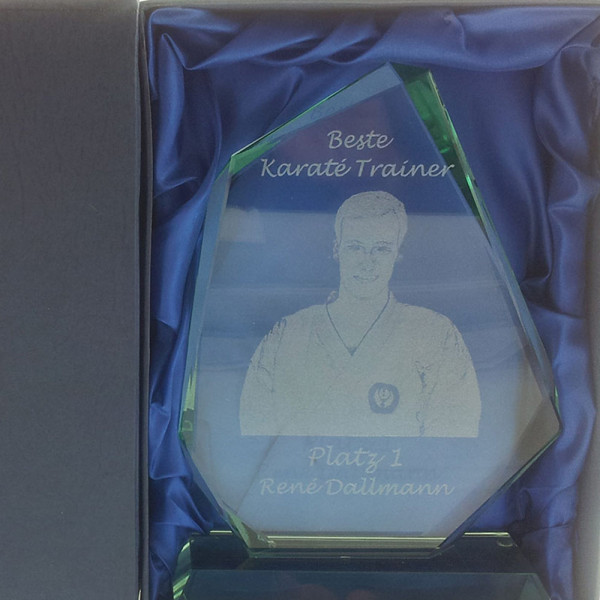 Kristall Glas Trophäe Glasfels