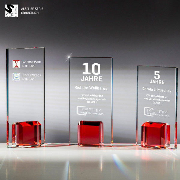 Red Glas Award Saphiria